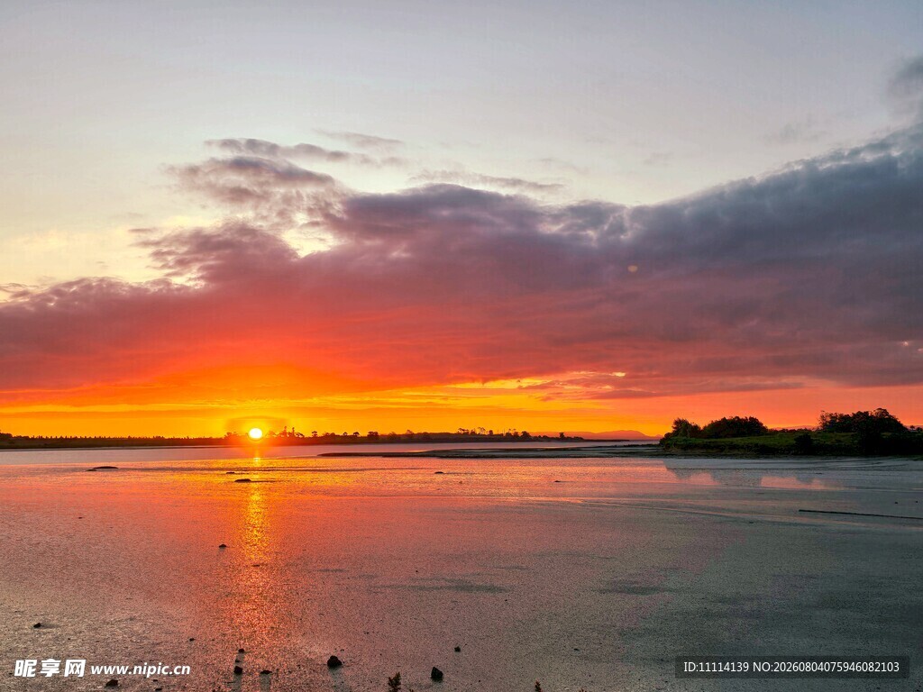 海边壮丽日落美景