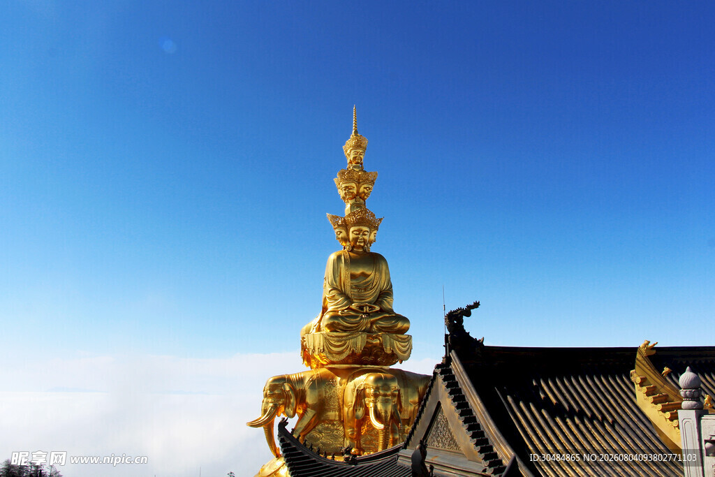 峨眉山金顶
