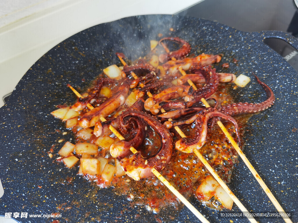 铁板烤鱿鱼串