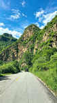 山间公路美景