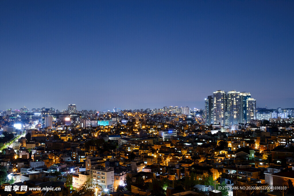 城市夜景璀璨灯火