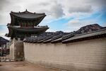 韩国传统建筑城墙与塔楼