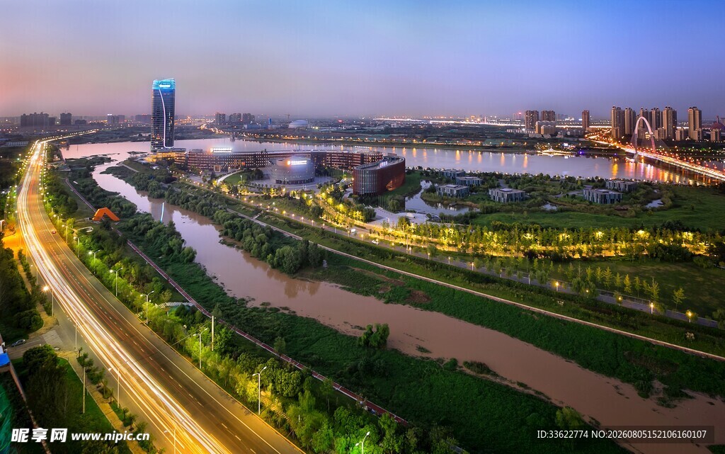 城市河畔夜景风光