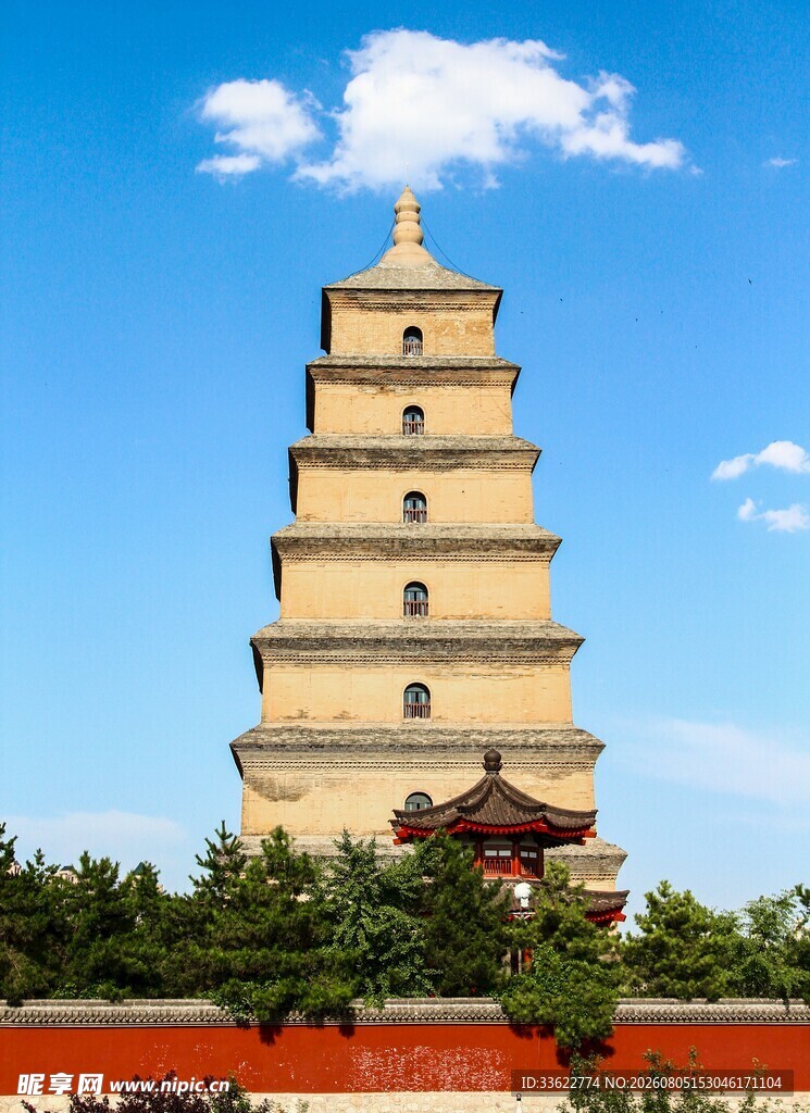 西安大雁塔古朴壮观