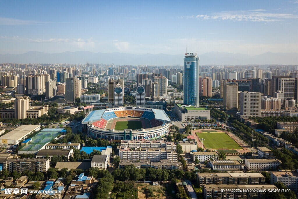 城市中的大型体育场景观