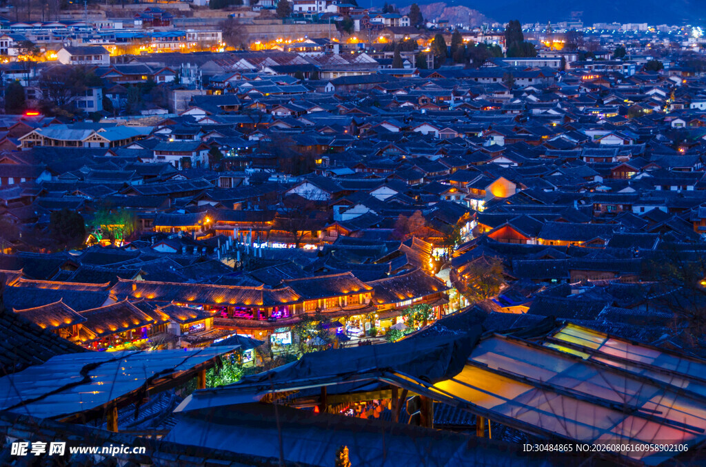 城市璀璨夜景俯瞰图