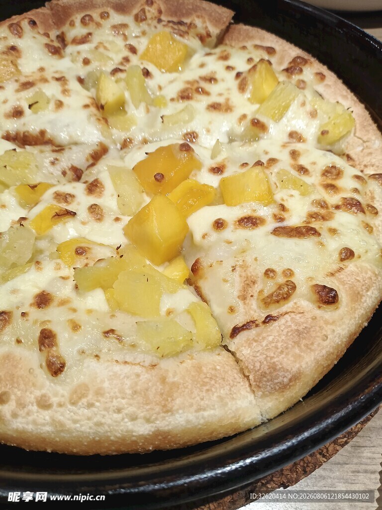 菠萝榴莲披萨