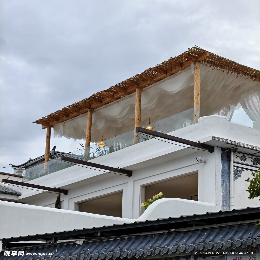 现代风格屋顶露台建筑
