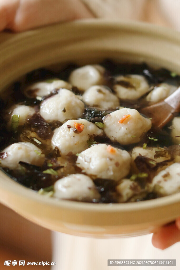 紫菜鱼丸汤