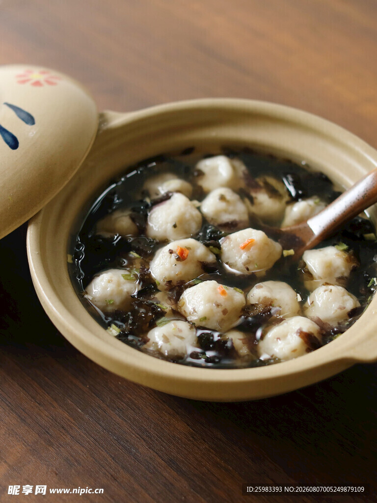 鱼丸汤