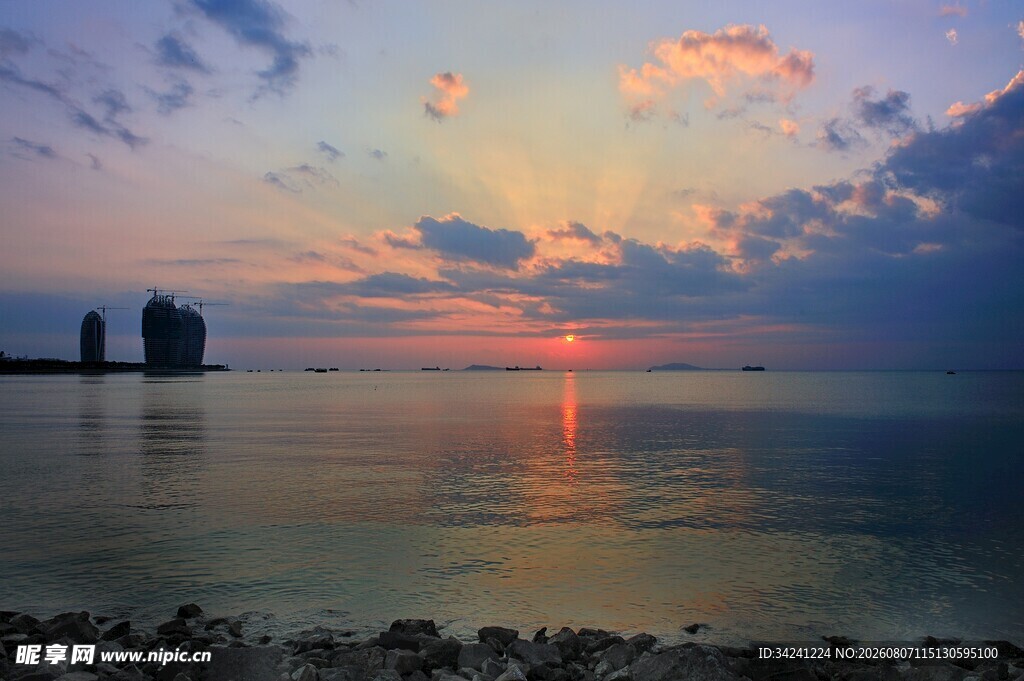 海上日落美景