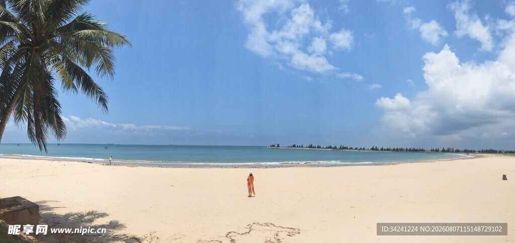 美丽沙滩海景风光