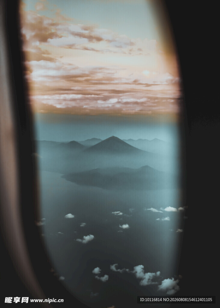 机窗