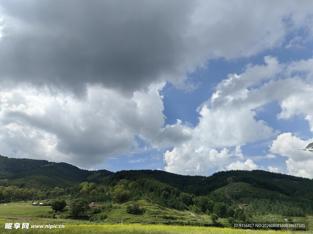 蓝天白云