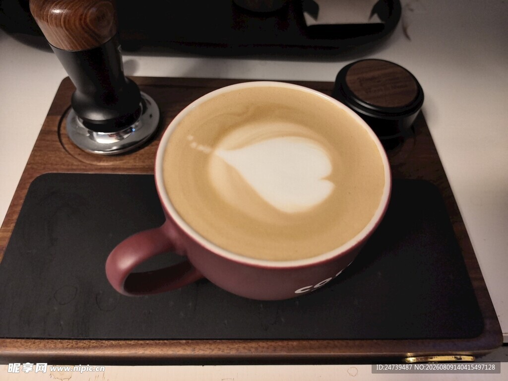 醇香拿铁咖啡特写
