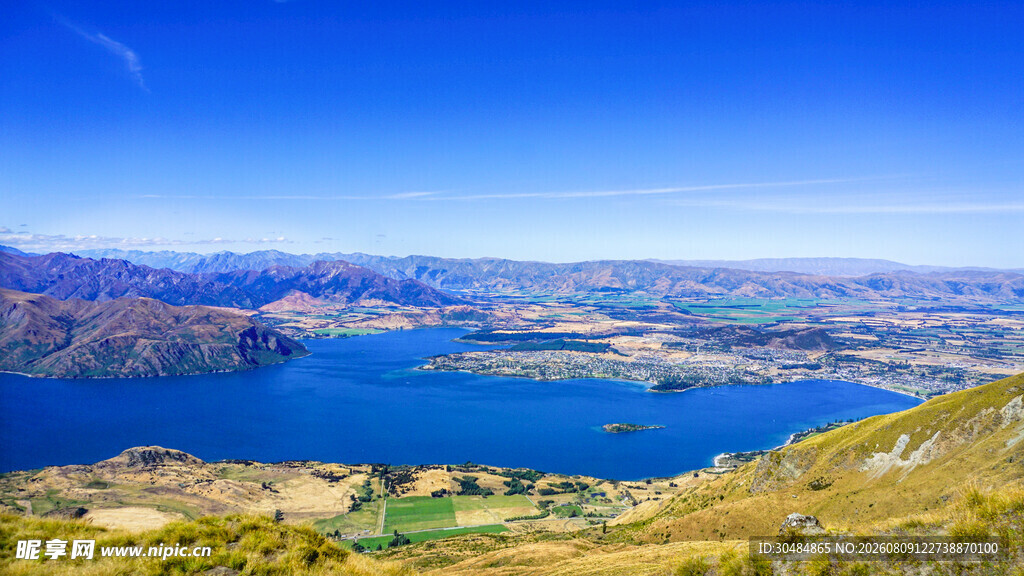 壮丽湖山美景