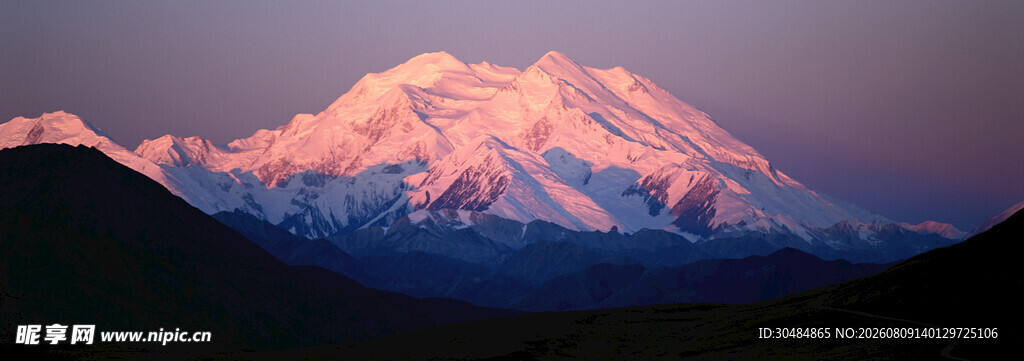 壮丽雪山美景