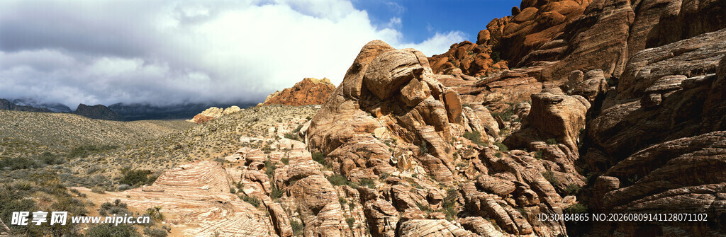 壮丽山间岩石景观