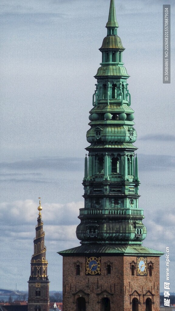 哥特式尖顶建筑景观