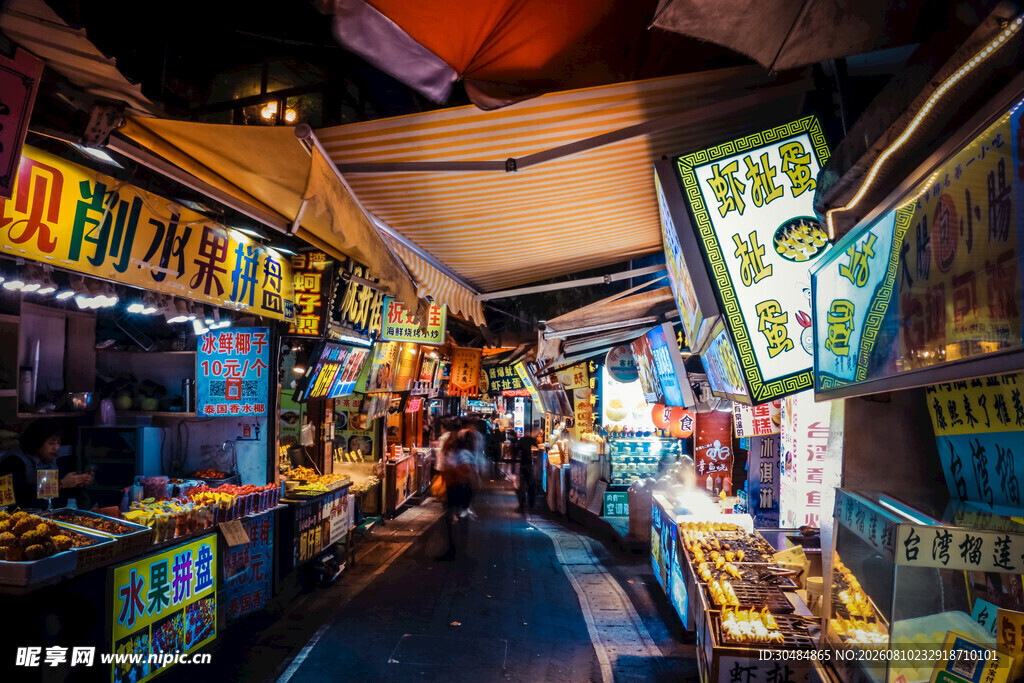 曾厝垵夜晚街景