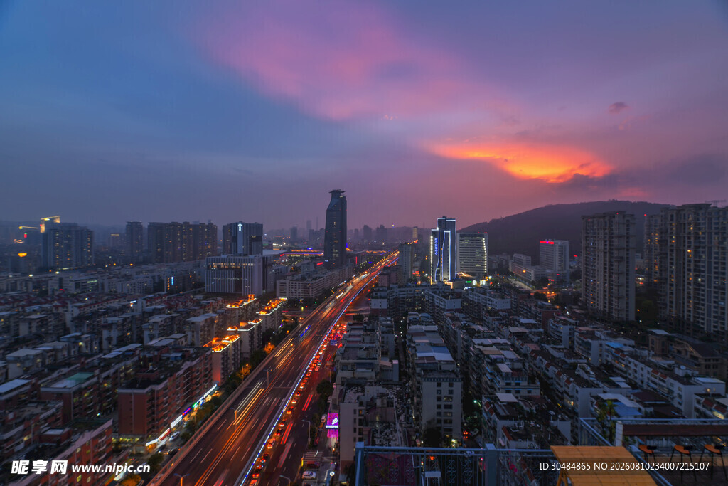 厦门黄昏夜景