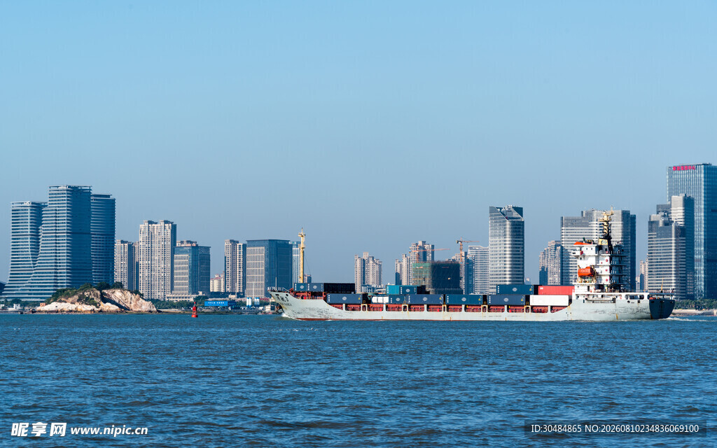 厦门城市岸边风景