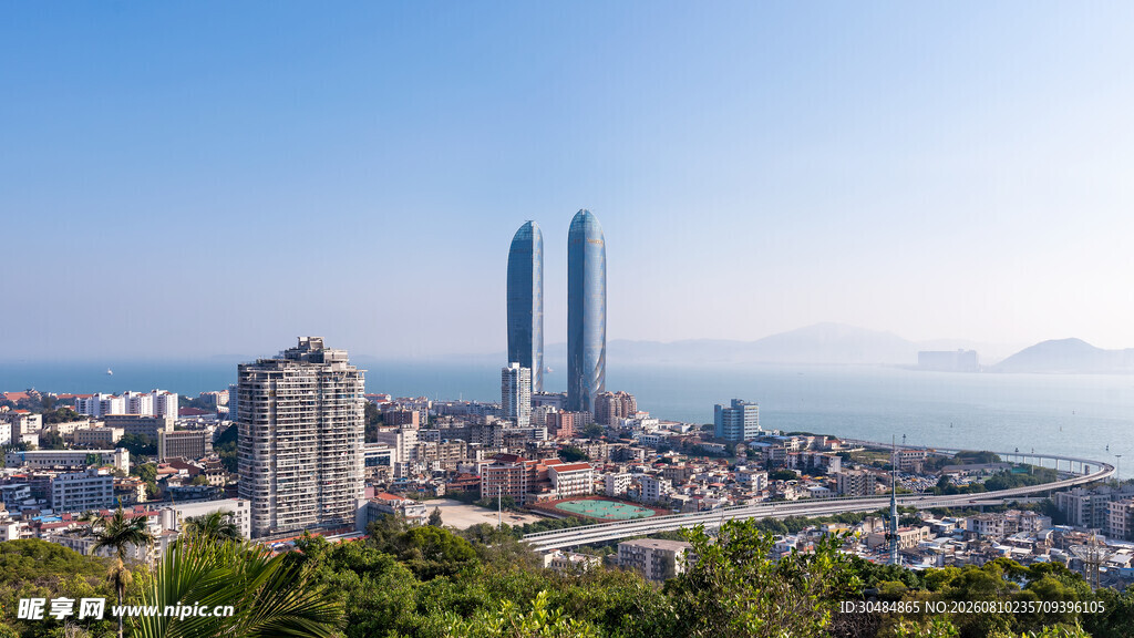 厦门双子塔城市景观