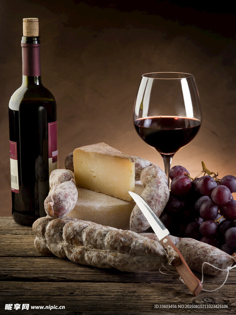 美酒奶酪葡萄精致组合