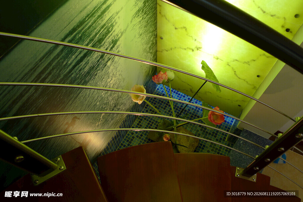 室内旋转楼梯景观