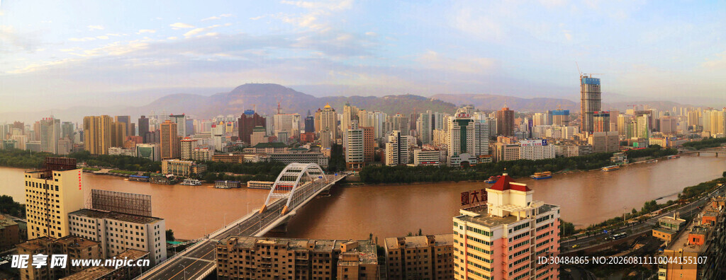 兰州河畔风光全景图