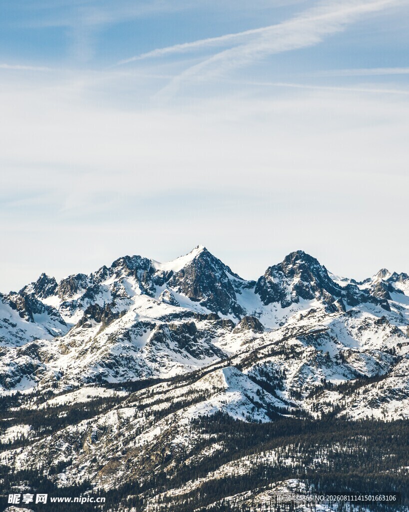 壮丽雪山景色