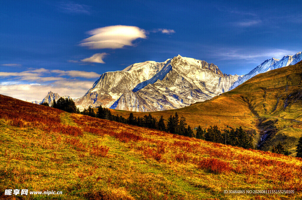 秋日山间美景