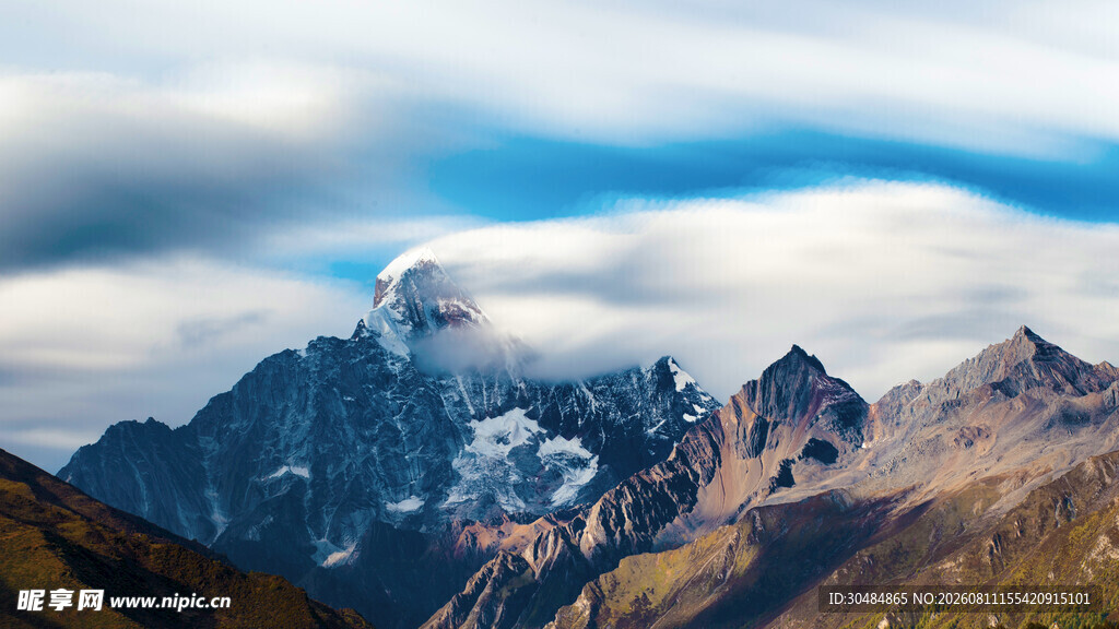 壮丽雪山美景