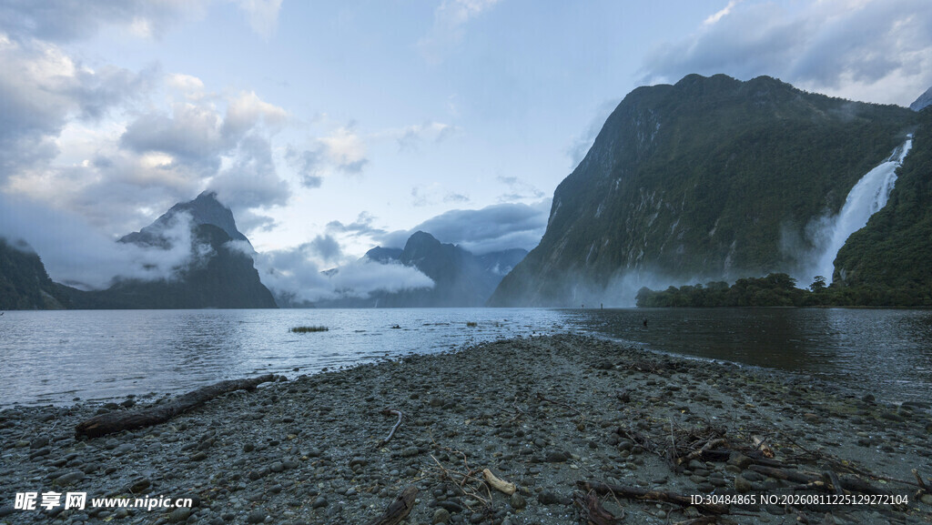 壮丽山水景观