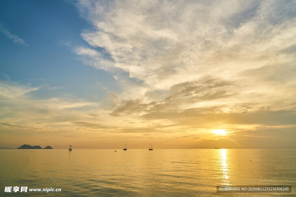 海上日落美景
