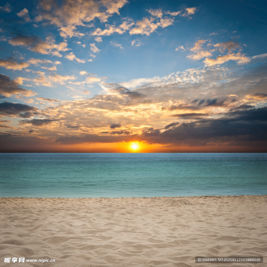 海滩日落美景