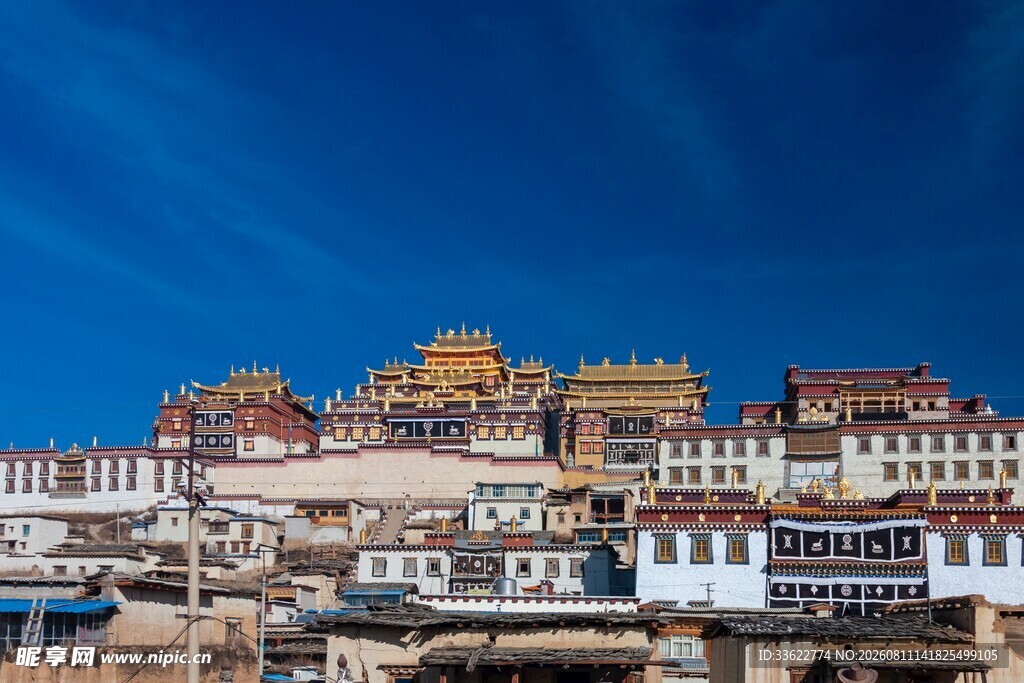 壮丽藏式建筑群