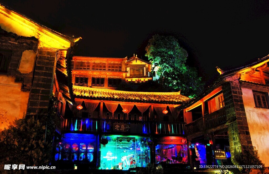古建夜景绚丽灯光秀