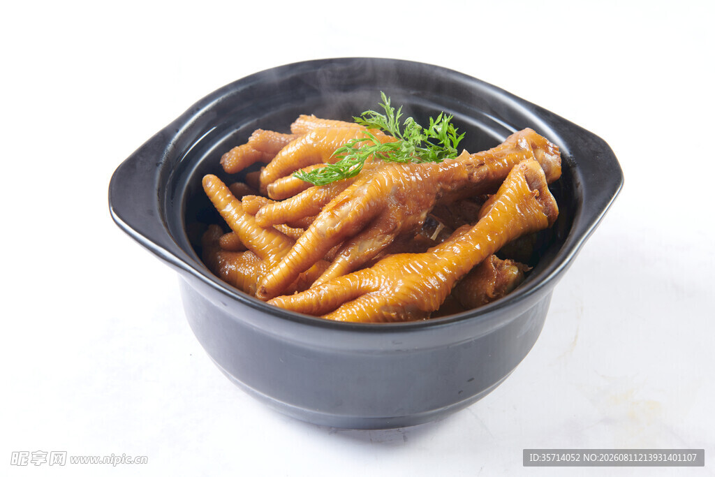 砂锅凤爪美味诱人
