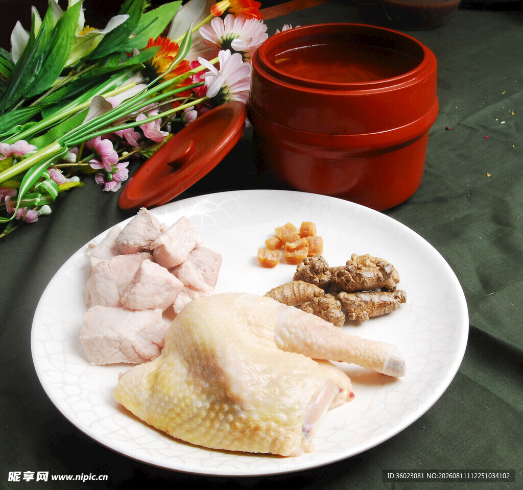 传统食材搭配滋补炖品原料