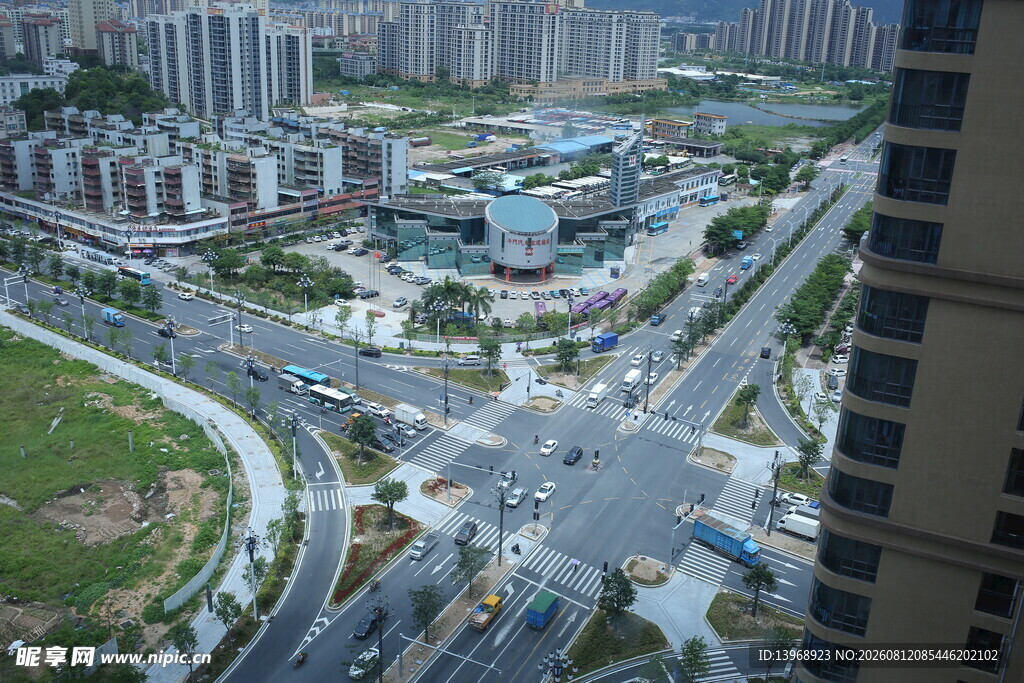 城市十字路口俯瞰景观