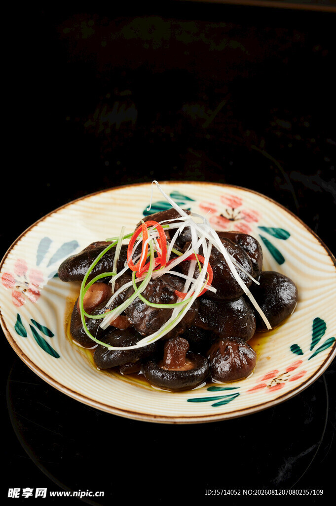 美味凉拌香菇