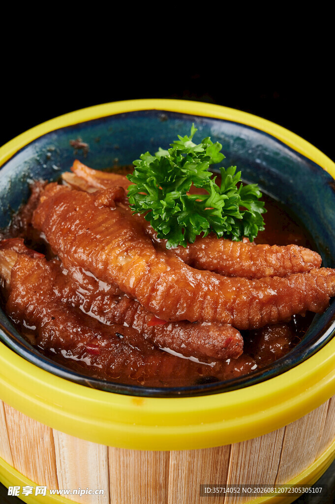 黄碗装的美味虎皮凤爪