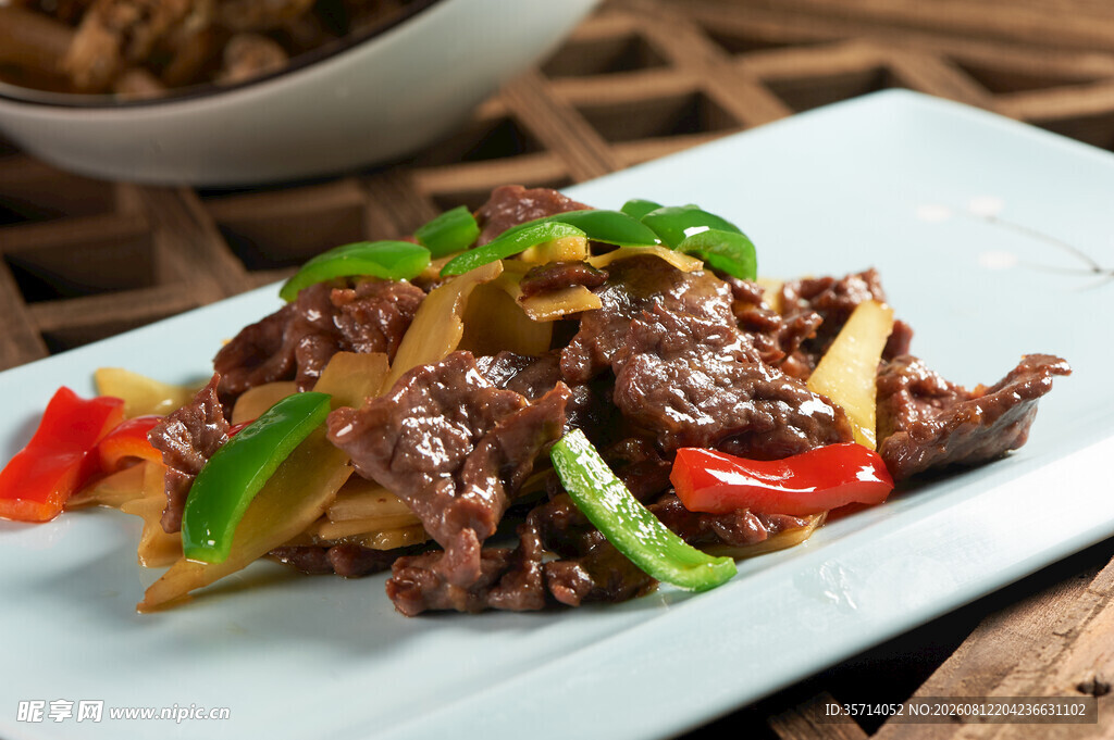 彩椒炒牛肉