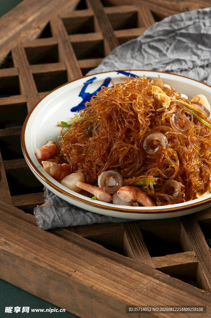 美味海鲜炒粉丝
