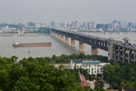 武汉长江大桥城市景观