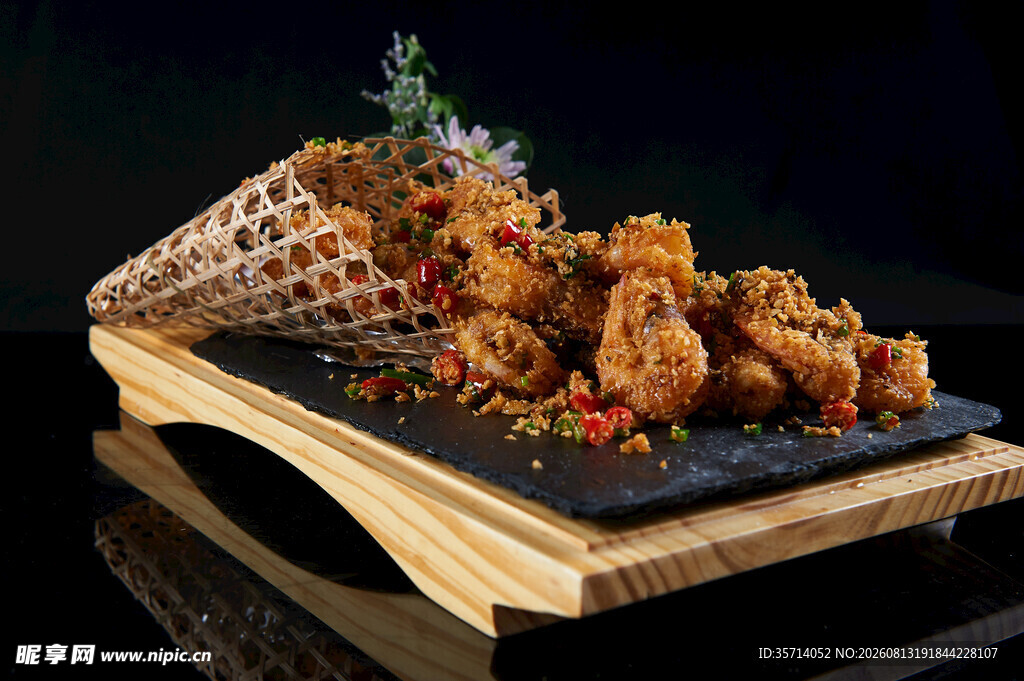 香酥炸虾美味诱人