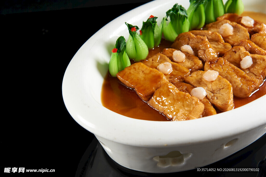 红烧豆腐配青椒