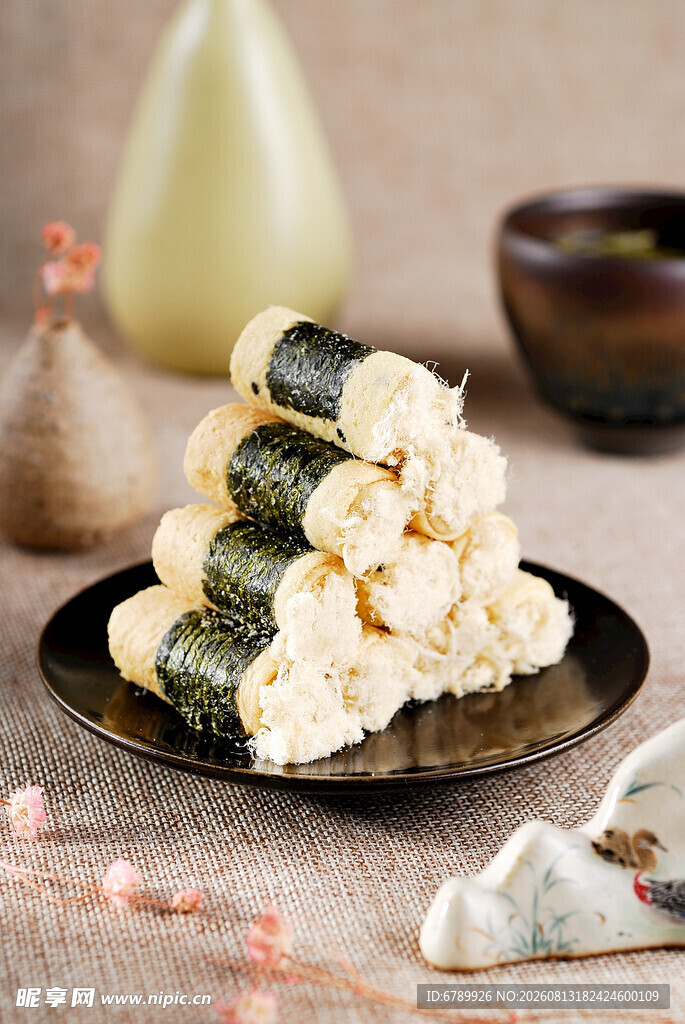 海苔肉松蛋卷