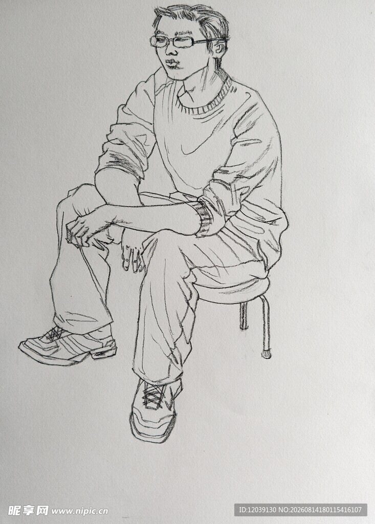 坐姿男青年人物速写